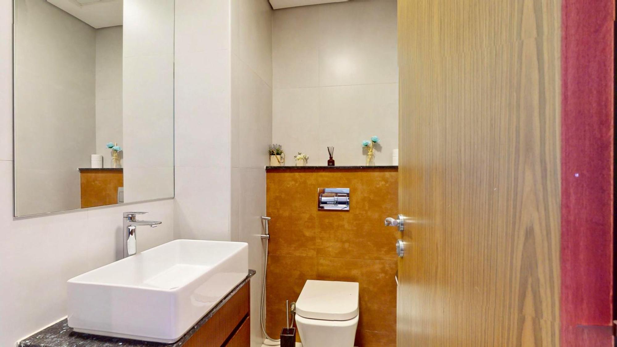 Trps - 2020 Marquis, Arjan - Sleek & Spacious 1br - Fully Furnished
